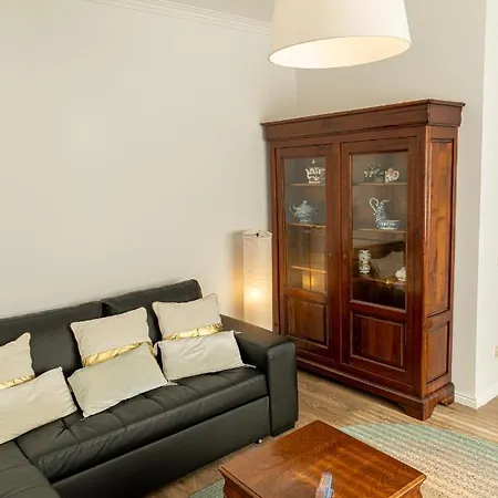 Twin House - 아파트 *